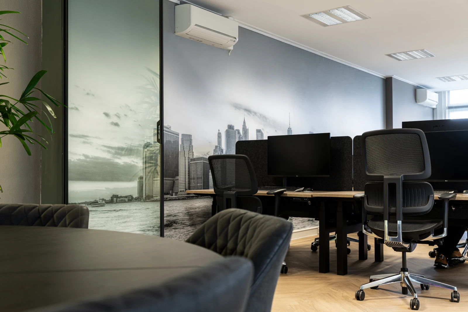 Plene-projectinrichting-kantoorinrichting-Retail-Unity-Rotterdam-5